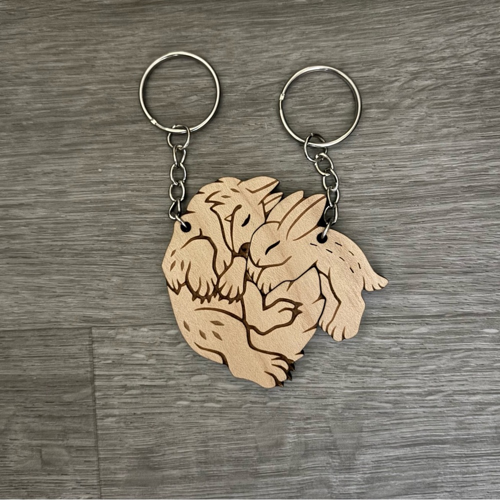 Wolf and Rabbit Couple Keychains - Picture 3 of 3